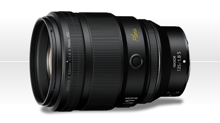 NIKKOR Z 135mm f/1.8 S Plena